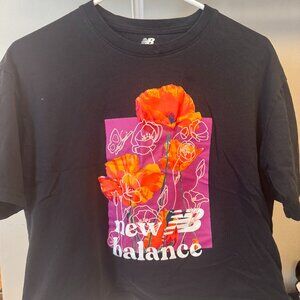 New Balance Graphic Crop T-Shirt